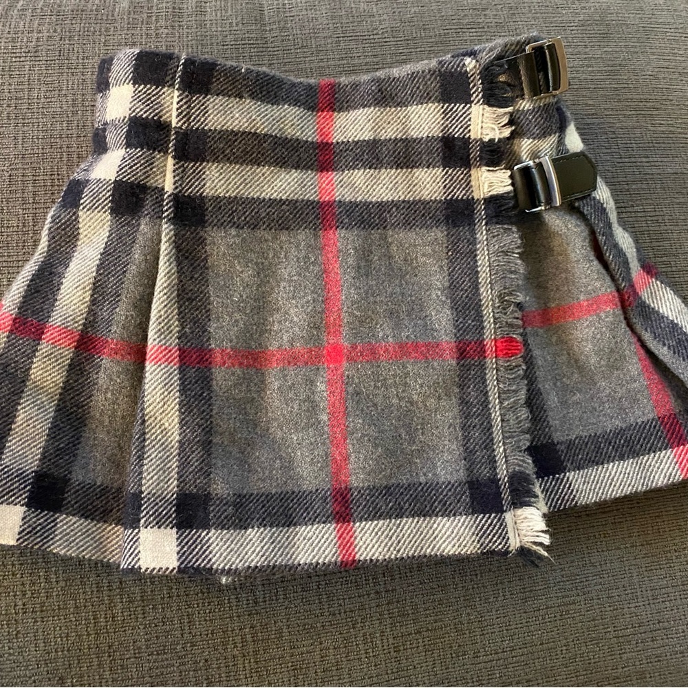 Adorable Burberry Skirt